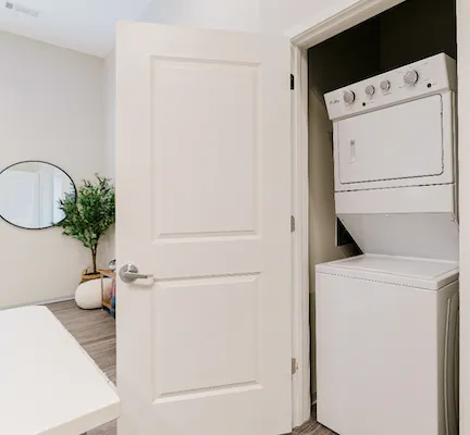 Student 3 Bedroom Apartments